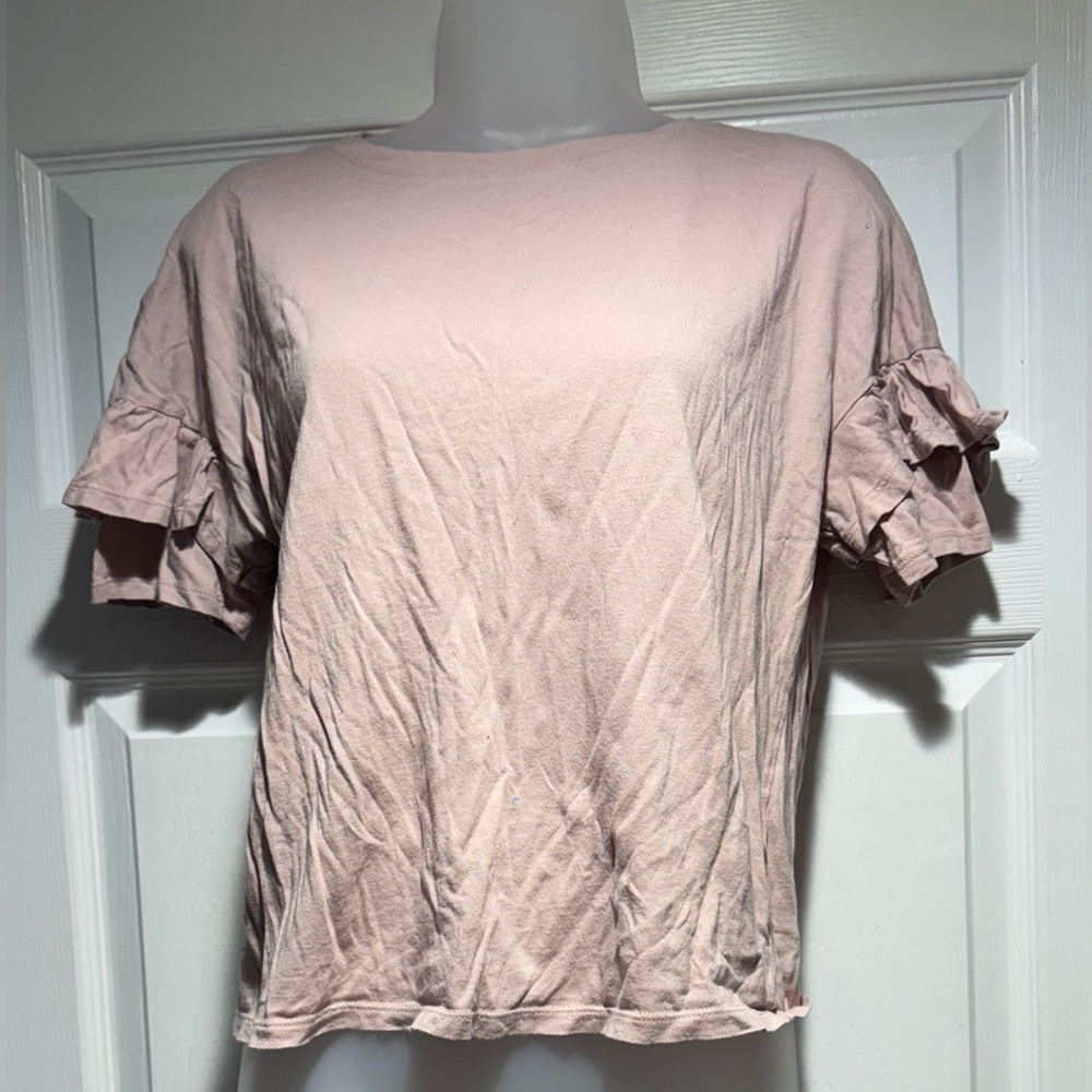 14th & Union Mauve Ruffle Sleeve Tee (Size M)